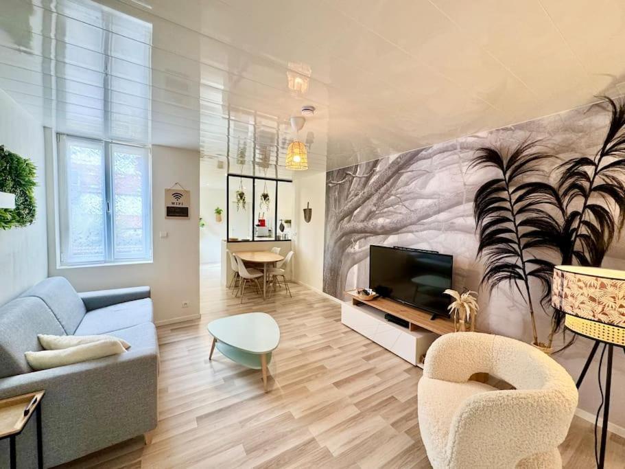 Le Vendays Plein De Charme Appartement Reims